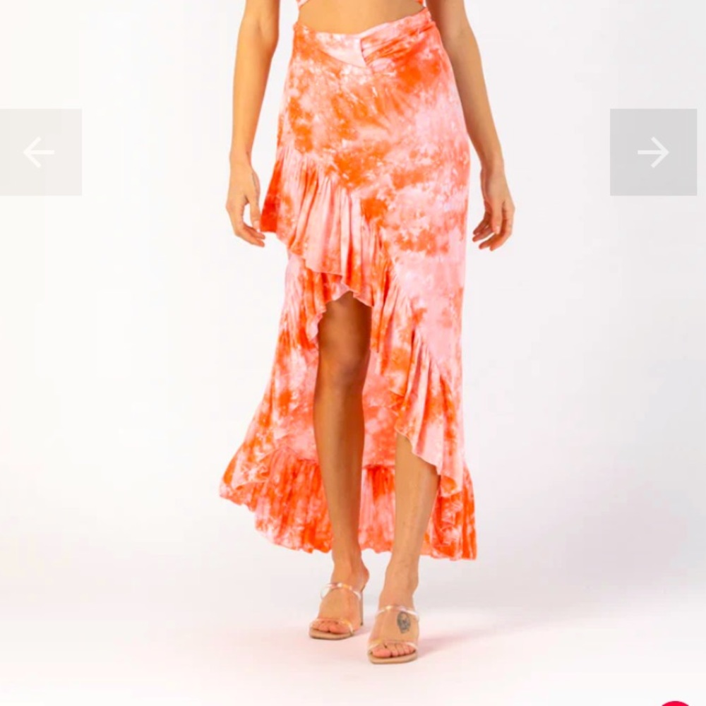 NWT MSRP$ 83 Tiare Hawaii Tulip Wrap Skirt OSFA